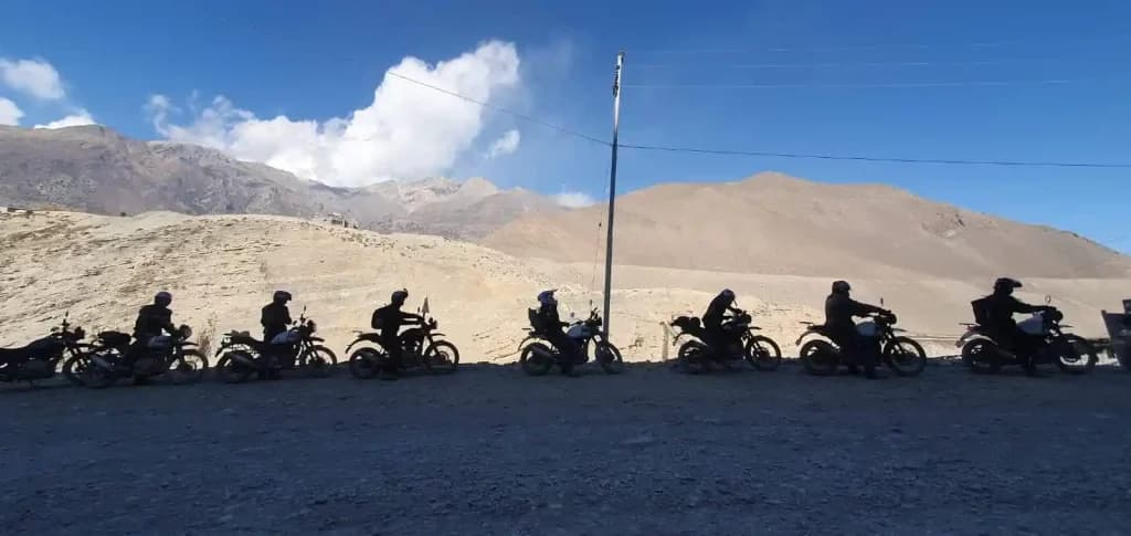 Mustang motorbike tour