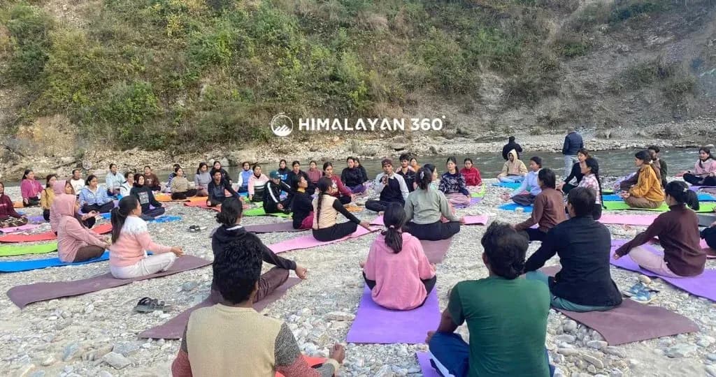 yoga trip in nepal